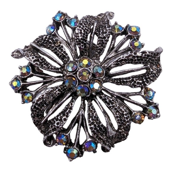 Unbranded Jewelry - Vintage Aurora Borealis Rhinestone Silver Tone Flower Leaf Estate Brooch Pin